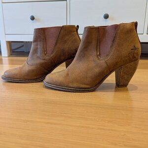Brown Leather Ankle Boots by J Shoes / Size 9.5
